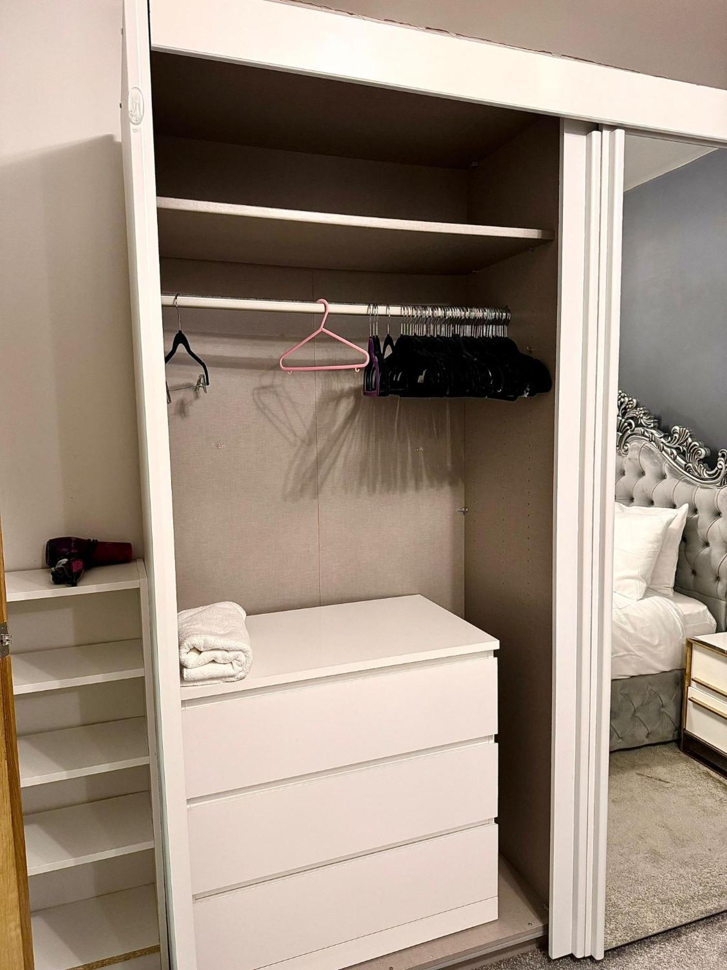 Deluxe Spacious King Size Room Hornchurch Ngoại thất bức ảnh